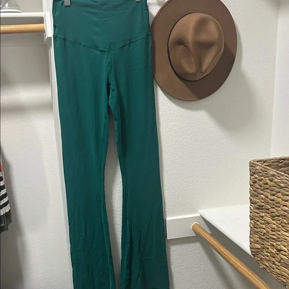 OFFLINE By Aerie Real Me High Waisted Crossover Flare Leggings - Picture 2 of 6